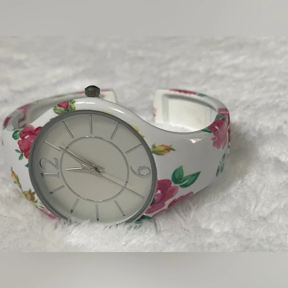 White Floral Design Ladies Bangle Style Wristwatch - Picture 9 of 12